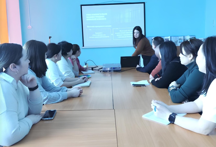 В Региональном центре психологической поддержки и помощи состоялось совещание по вопросам противодействие коррупции